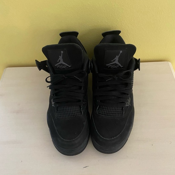 Jordan 4 Black Cats